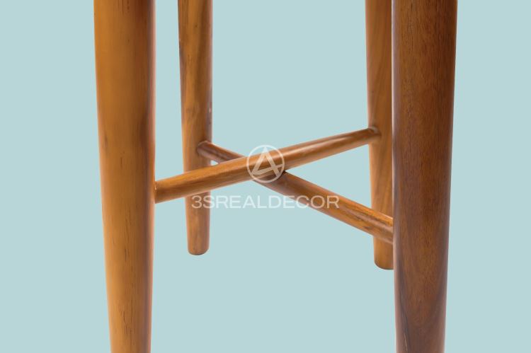 STOOL 2